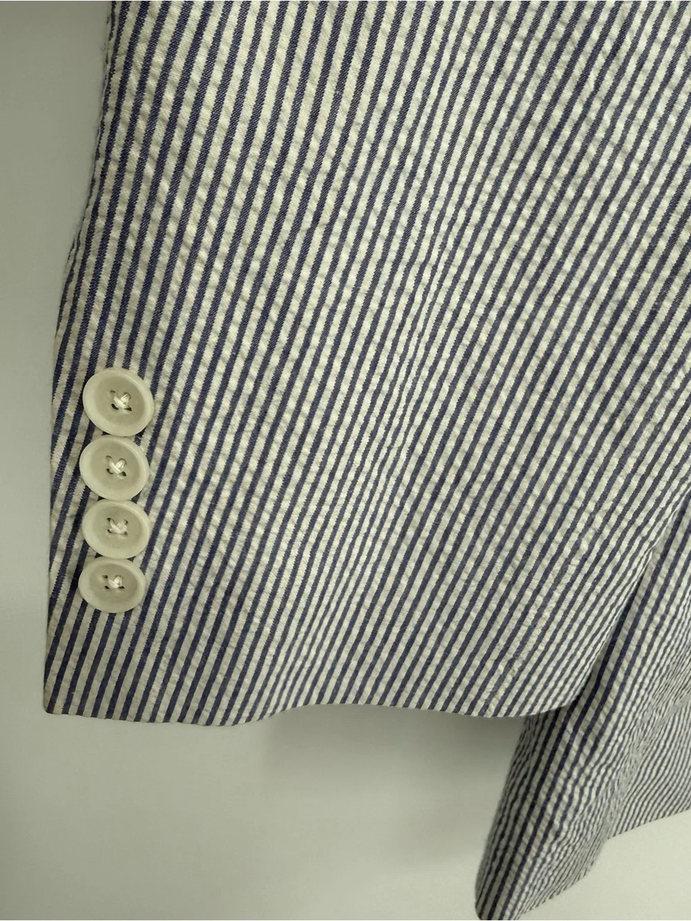 Adolfo Summer Sport Coat Blazer Mens Seersucker Blue Stripe Size 46R Lined